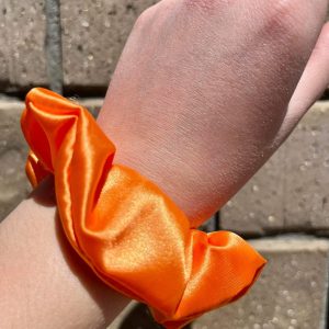 Jess Silk - Mini Scrunchie