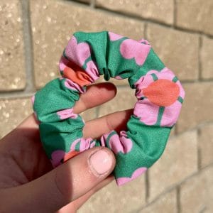 Neve - Mini Scrunchie