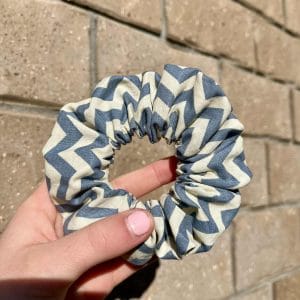 Pamela - Regular Scrunchie