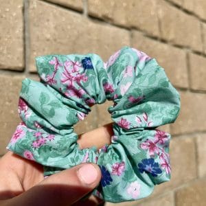 Adele - Regular Scrunchie